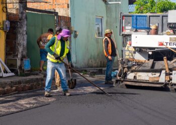 No momento, você está visualizando Prefeitura lança Asfalto Novo, maior programa de revitalização da malha viária da história de Maracanaú