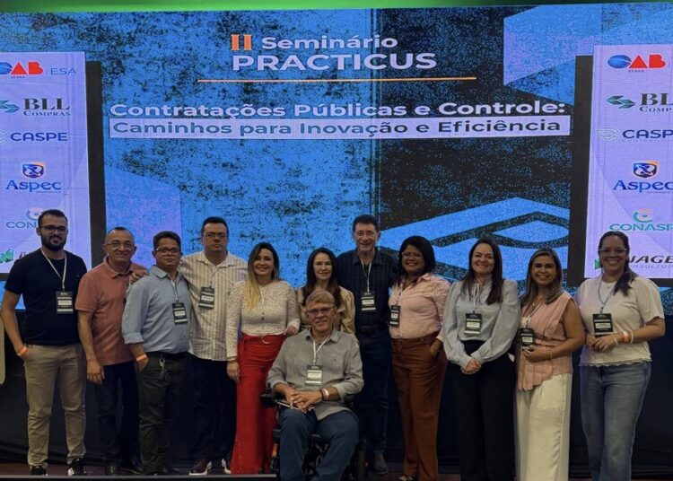 No momento, você está visualizando Servidores da Prefeitura de Maracanaú participam de seminário sobre contratações públicas e controle