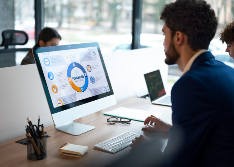 Como escolher uma agência de CRM?