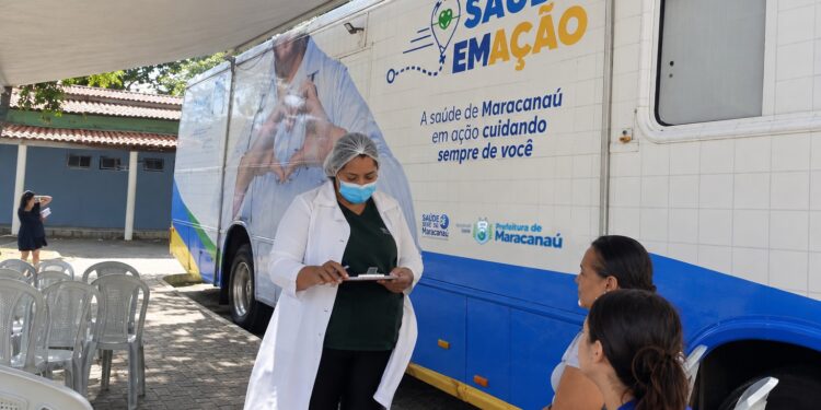 No momento, você está visualizando Ônibus da Saúde leva atendimento especializado aos bairros de Maracanaú com exames gratuitos
