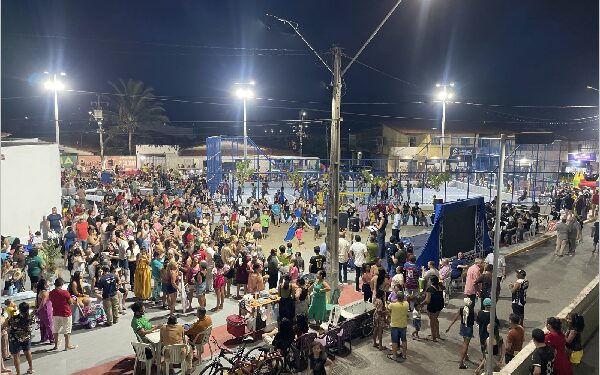 Prefeitura de Pacatuba entrega Praça Francisca Maria Lima Silva e amplia espaços de lazer na Vila das Flores